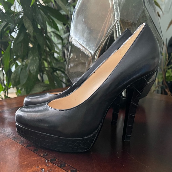 Nine West Black Black Leather Snake Print High Heels Women’s US 5 - Picture 2 of 5